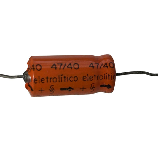 Capacitor electrolítico Siemens 47 microfaradios 40 voltios