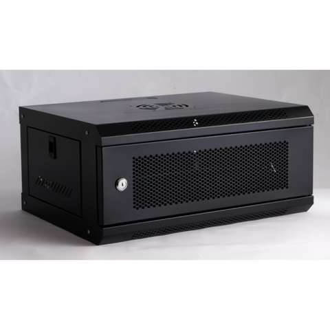 Gabinete de 4U con puerta de malla y bandeja incluida