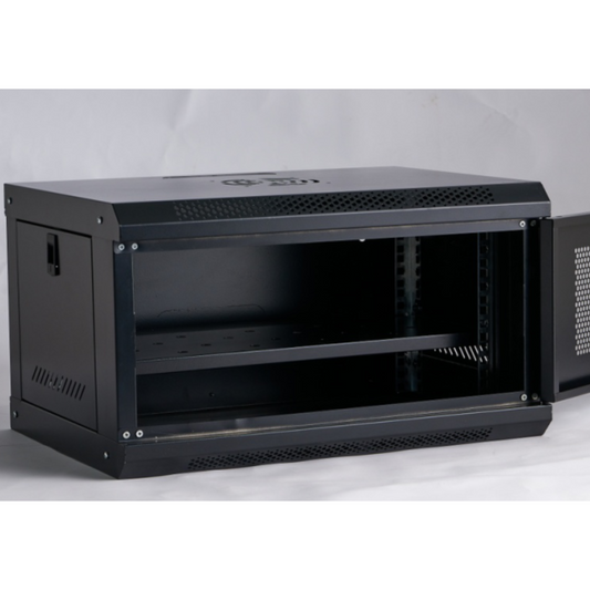 Gabinete de 6U con puerta de malla y bandeja incluida