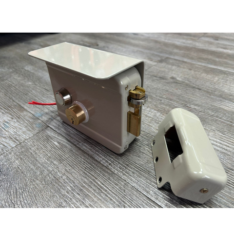 Cerradura de sobreponer con pestillo reversible ACM-Y045