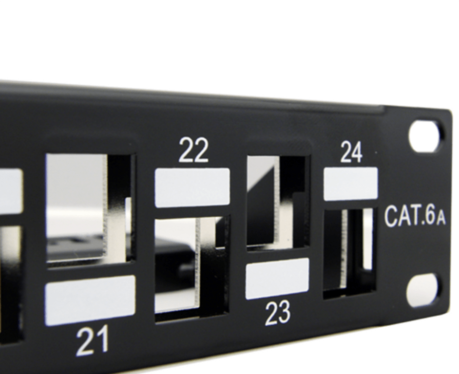 Patch panel vacío 24 puertos para redes CAT6A UTP STP Kuwes KSNTF24-C6A-B-BK - LA CASA DEL TELEFONO