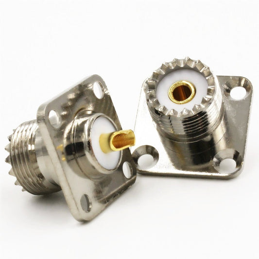 Conector UHF hembra para montaje en chasis – F-62