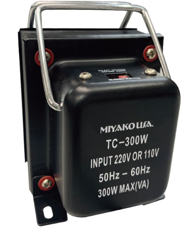 Convertidor de voltaje 110 ↔ 220VAC de 300W – Miyako TC-300W