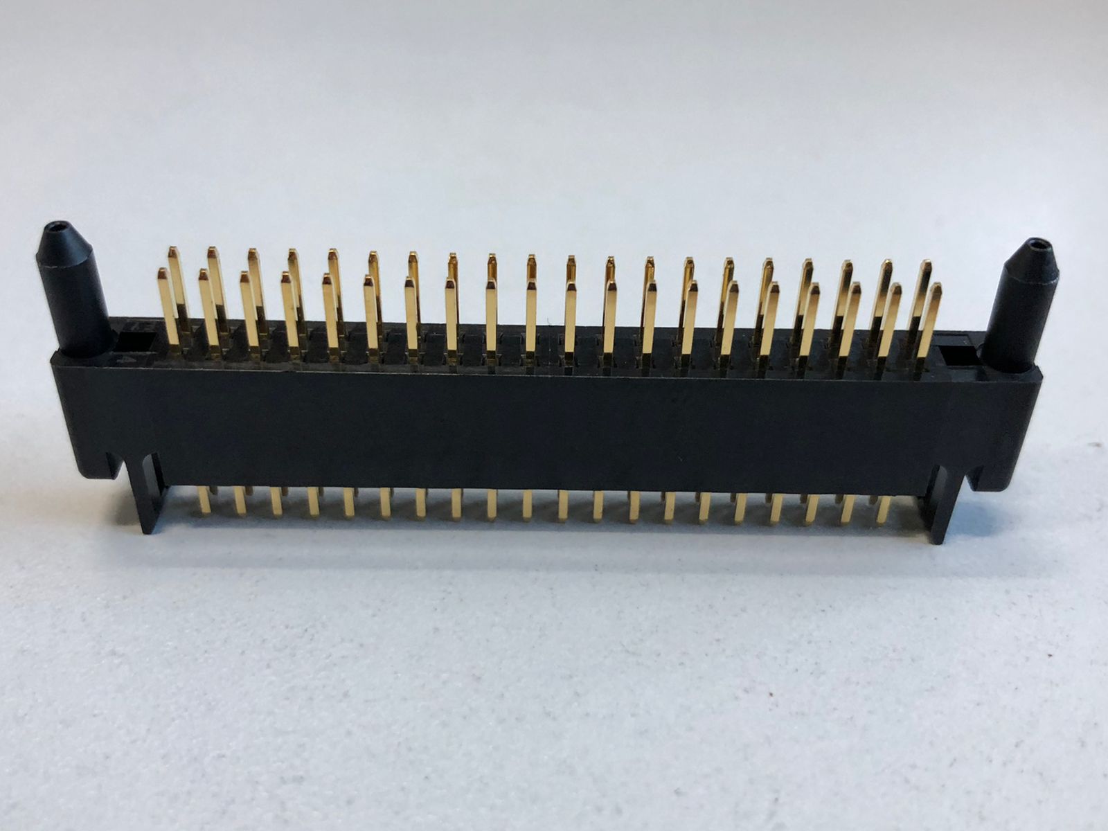 Conector IDC de 40pines (20x2), para montaje de tarjetas Panasonic – K1KA40A00234 - LA CASA DEL TELEFONO