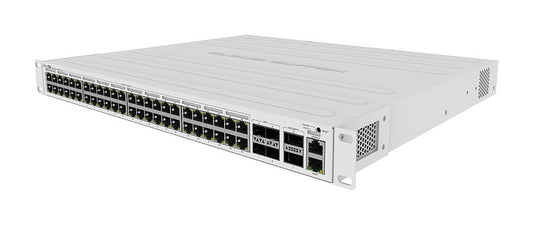 Poderoso Switch de 48 puertos gigabit PoE, puertos SFP+ y QSFP+ para rápidas conexiones de fibra óptica y enlace con otros dispositivos – CRS354-48P-4S+2Q+RM Mikrotik