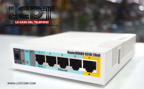 Mikrotik RB951Ui-2HnD - Router y Punto de Acceso Inalámbrico;  600MHz; 128Mb