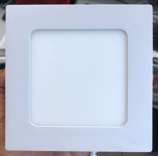 Panel LED cuadrado de 6 watts, luz amarilla, empotrable, acabado en color blanco, 100-277V – TekLed 165-036241 - LA CASA DEL TELEFONO